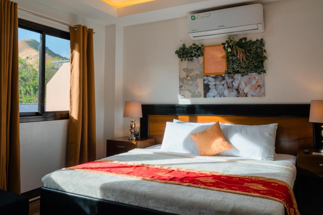 Island Wanderers Inn Корон Екстериор снимка