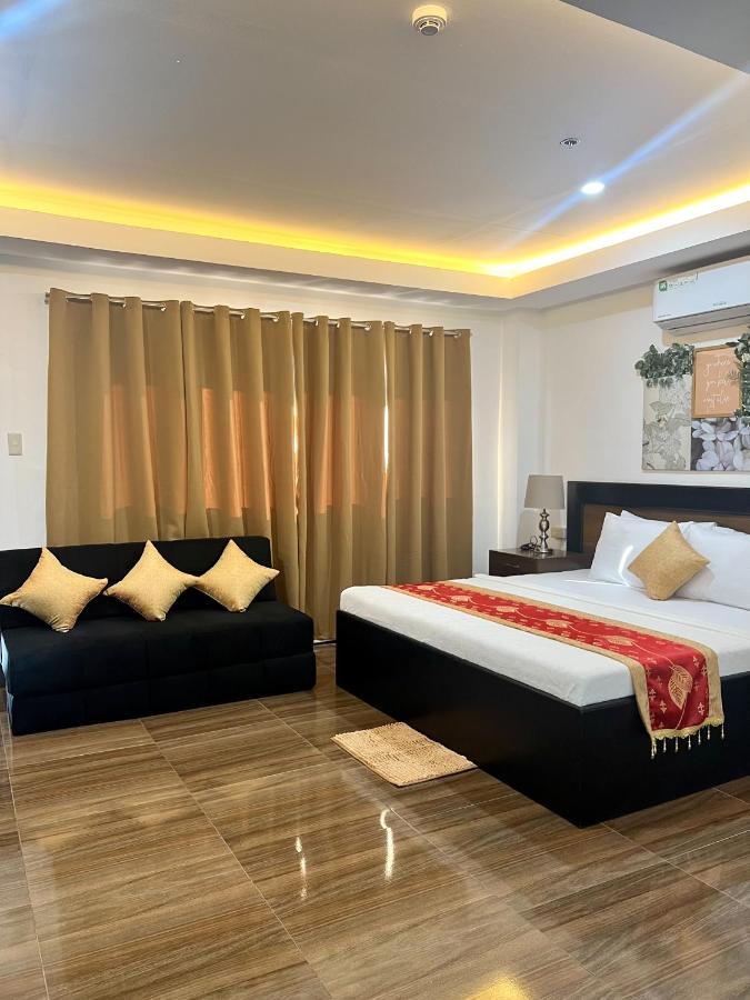 Island Wanderers Inn Корон Екстериор снимка