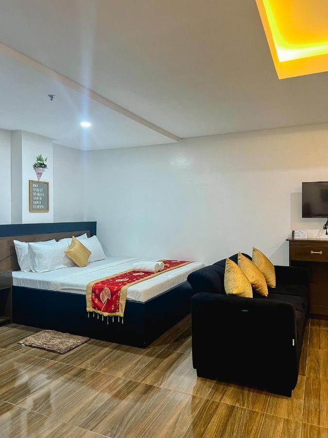 Island Wanderers Inn Корон Екстериор снимка