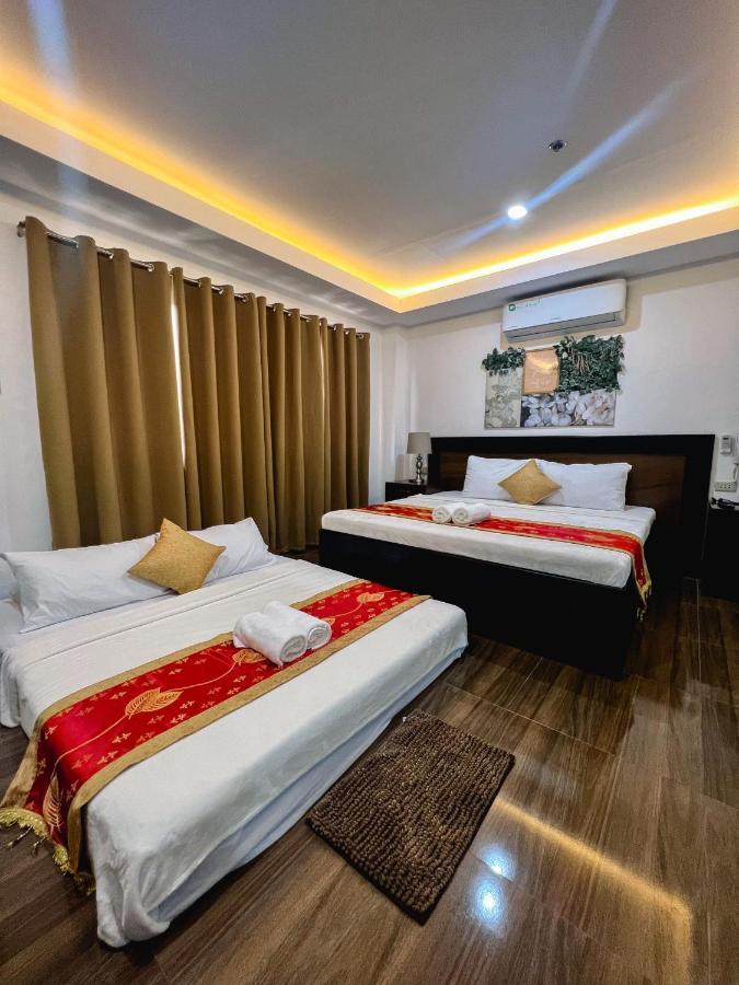 Island Wanderers Inn Корон Екстериор снимка
