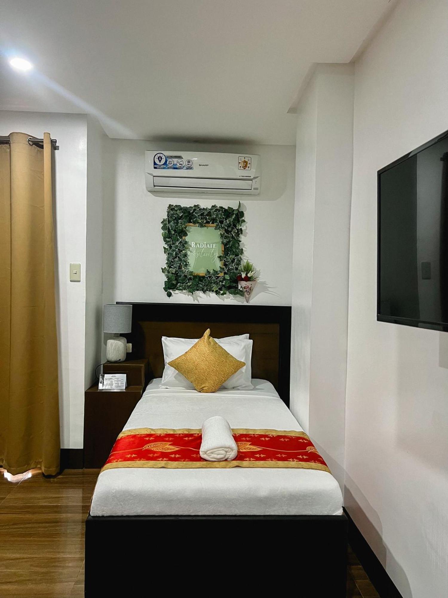Island Wanderers Inn Корон Екстериор снимка