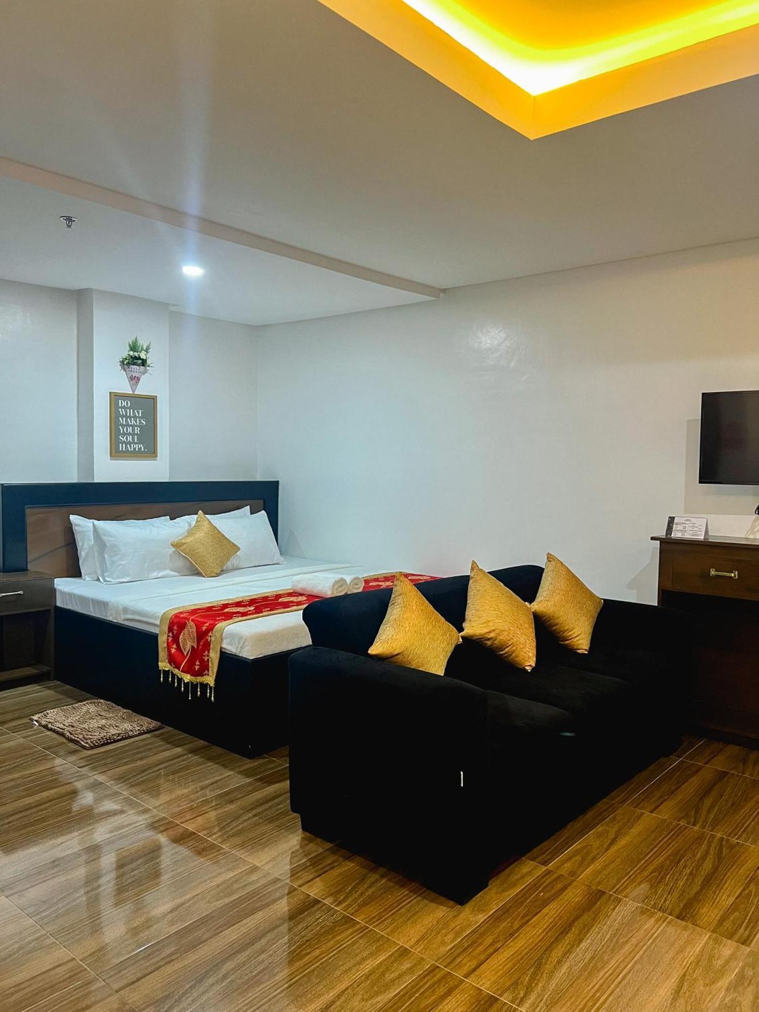 Island Wanderers Inn Корон Екстериор снимка